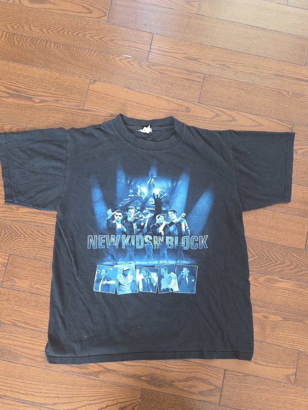 Anvil Vintage New Kids On The Block Graphic Concert Shirt Size M